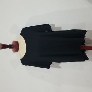 Chico's Women Low High Embroidered Blouse Size L/2 in Black